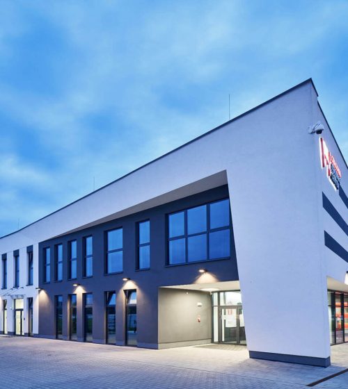 cracovia-training-center-krakow-elewacja-front-01