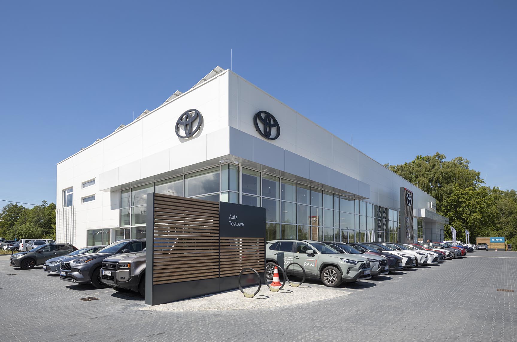 toyota-carolina-bielsko-biala-elewacja-front-01